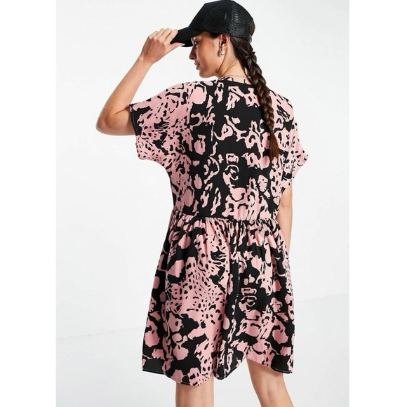 New ASOS Urban Threads Oversized Button Front Dress Women’s Sz 10 Pink Abstract - Picture 4 of 10